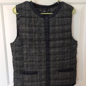 Uniqlo Green Navy Plaid Quilted Down Vest Womens S/M